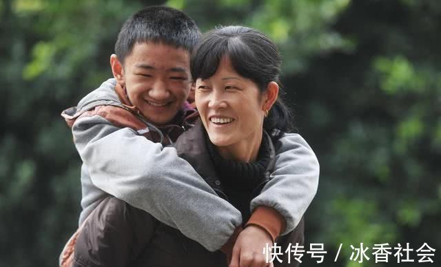 孩子|孩子将来是否聪明,看看小手就知道,智商高低在手上就有信号