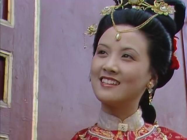 宝玉|《红楼梦》中,长于造势的王夫人