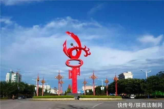 雍县|凤凰翔于雍，而得名凤翔