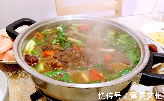 医生|十个人九胃病,医生直言多吃3道“养胃菜”,胃病好的快