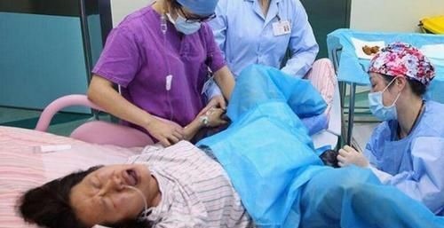 骨盆|同样是生孩子,为何有人快有人慢?原因和产妇自身有关,了解一下