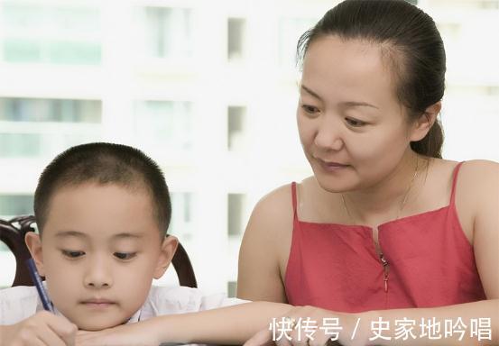 做作业|爸爸辅导女儿学习气到下巴脱臼,这反映出哪些教育问题?