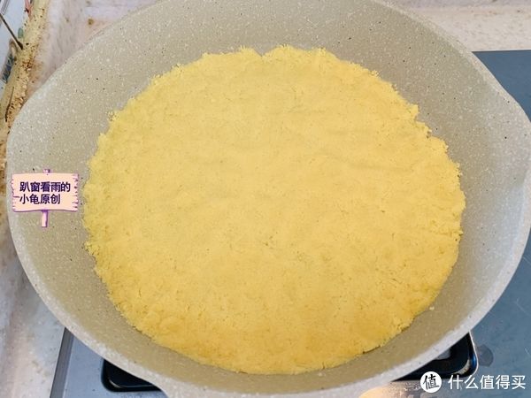 玉米面最好吃的做法，简单方便，只需3个窍门，皮薄酥脆，真香