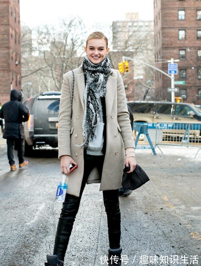 印花 香奈儿围巾款式!