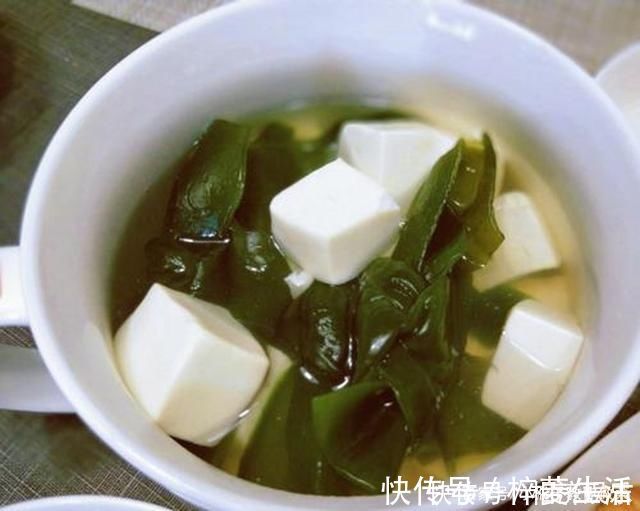 减肥瘦身|海带和它一起煮,一碗等于慢跑30分钟,老婆一月瘦8斤,快试试