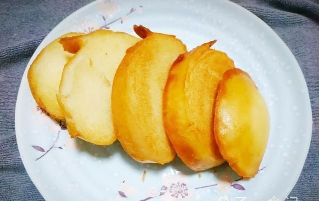 外酥|剩馒头别再馏了,试试这样做,外酥里嫩,孩子说比汉堡好吃