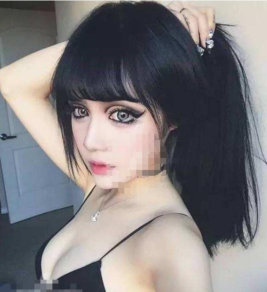 萝莉|黑暗萝莉卸妆后风格大变,眼睛大到可怕,好似真人芭比