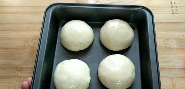 家常油饼柔软好吃,和面和火候是关键,不用调油酥,比买的还好吃