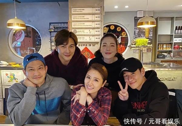 16个夏天 6年林心如呼叫合体 5人帮缺一 快资讯