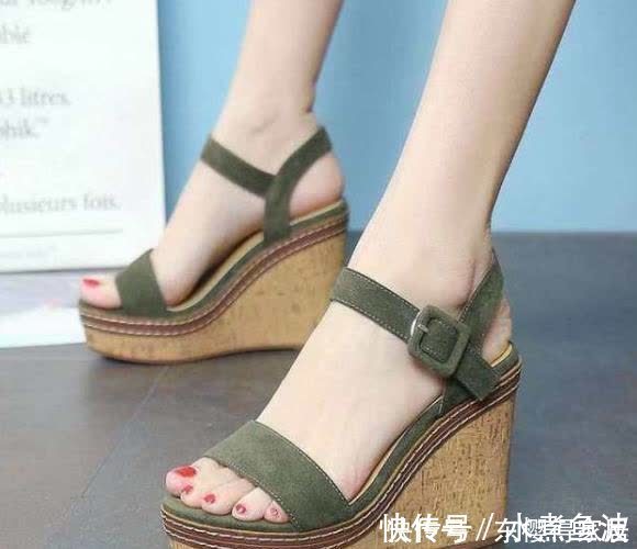 高跟凉鞋|性感高跟凉鞋,展现曼妙的身姿,怎么搭都好看