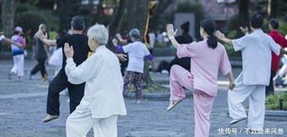 请关注老年痴呆症患者,三招教你及时预防,让大家享受天伦之乐