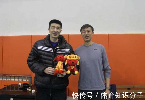 安家杰|女排招兵买马!亚洲冠军教练惊现训练营,有望代替安家杰成二把手