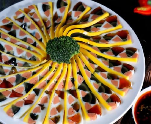 过年不用太忙活，这菜提前做好，随便一切就能上桌，颜值高有面子