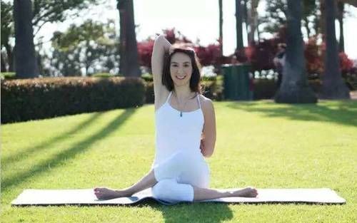 冷身运动|如何练腿2步练出修长的美腿,大长腿魅力值upup,闪耀众人