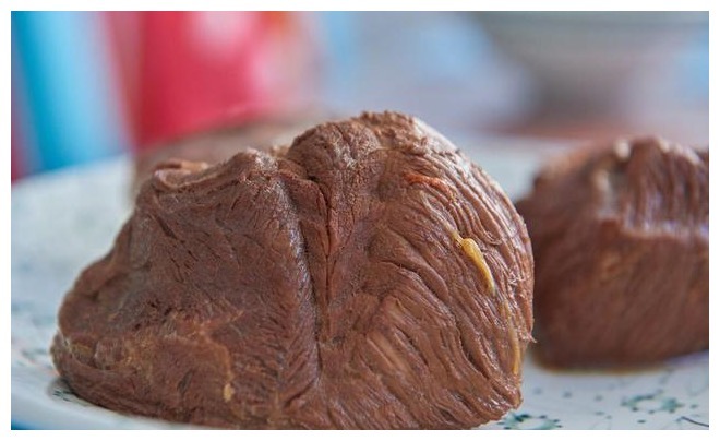 教你家庭秘制酱牛肉配方,学会这做法,酱香十足,口感紧实超入味