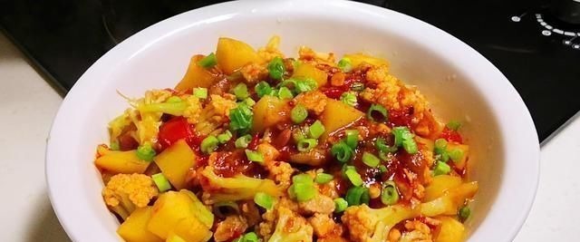 午饭我用它代餐,一个月下来,腰身细了,赘肉没了,好吃又顶饱