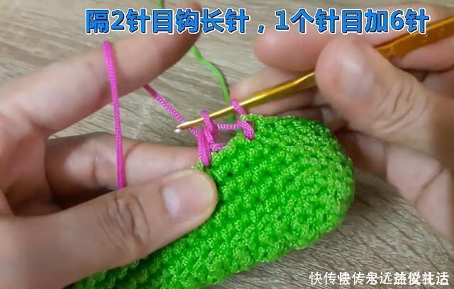 这款草莓包俘虏了多少女人的心,淘宝买不来,那我教你钩织针法