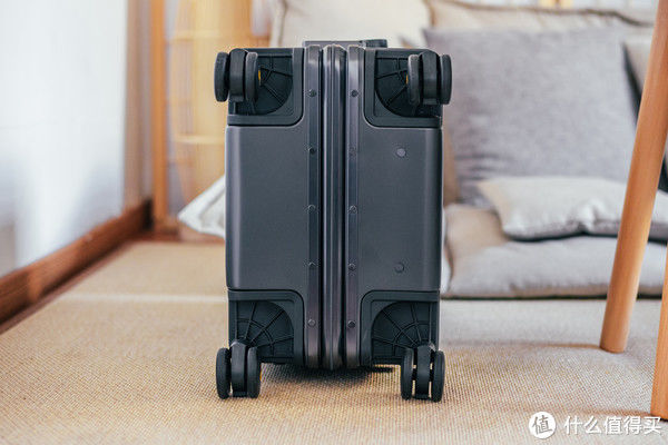 power|开学季来临前,来场说走就走的旅行,地平线8号 POWER登机箱