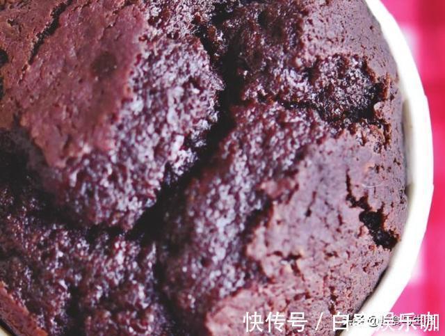 色拉油|想吃蛋糕怕打发太难,试试这款蛋糕,搅拌均匀就能做,新手也成功