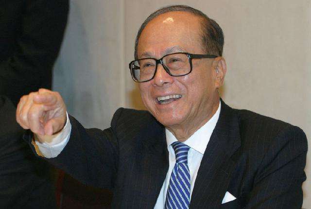 马超@马家人出上联“马超、马云、马化腾,马到成功”,李家下联霸气