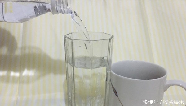 为何很多医生提倡喝温白开?好处已经列举出来了,坚持喝下去