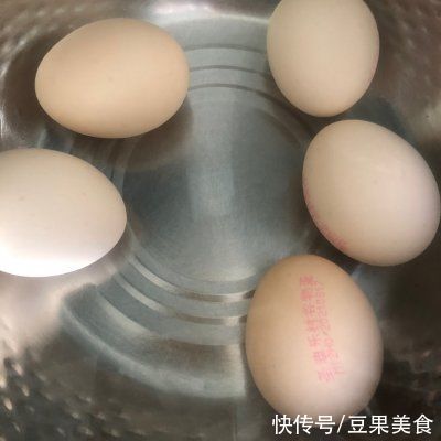 好吃|回味无穷的巨好吃的酱鸡蛋来拯救你的胃