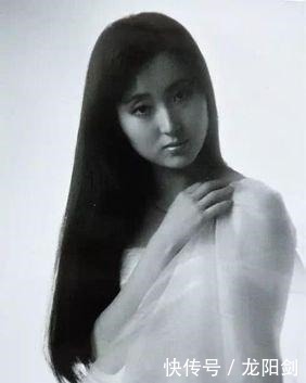 欧阳奋强&12岁时演红楼梦,因样貌丑陋成经典,如今成帅气大叔