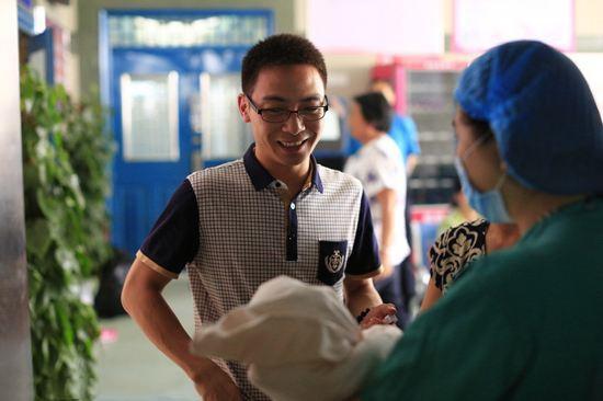 混血|父母均是中国人,不料生下混血宝宝,3次鉴定后爸爸笑出声