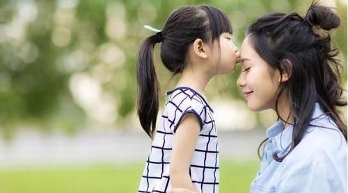 父母|清华教授：凡是长大有出息的孩子，他们的父母大多有这3个特质