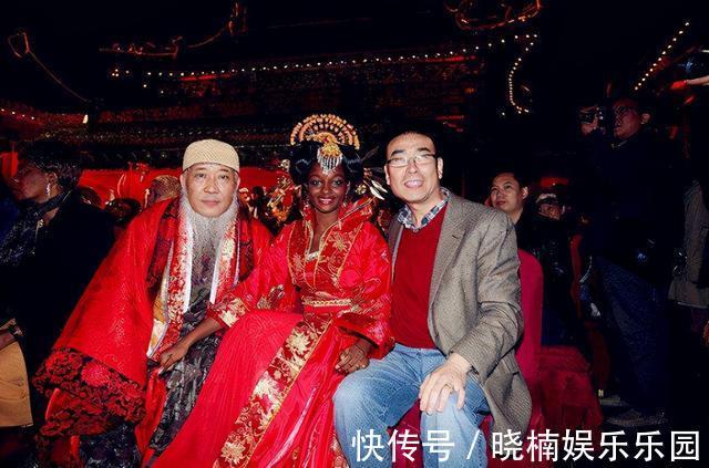 爱情|当年，53岁中国画家花4千万将24岁非洲美女娶回家，婚后怎样