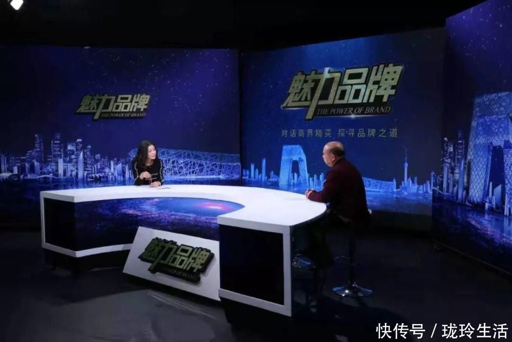 医科大学|泡脚的时候加点它,三天逼出体内湿气,再也不用去拔罐了!