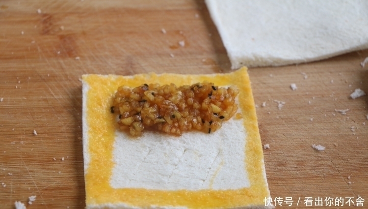 自从学会懒人早餐,三天两头就吃,每次上桌5分钟吃光