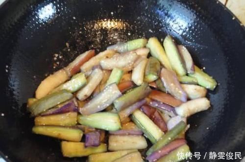 日本大学|炒茄子时第一步不要先放油,营养师:教你一招,茄子不油腻不变黑