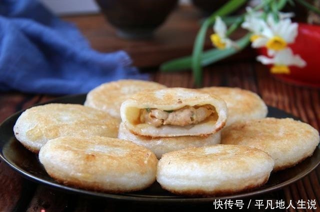 糯米粉这样做,比汤圆好吃多了,我家儿子连吃了5个才停嘴