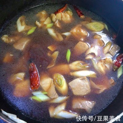 家常菜|方便简单家常菜土豆豆角炖肉，让你吃了还想吃