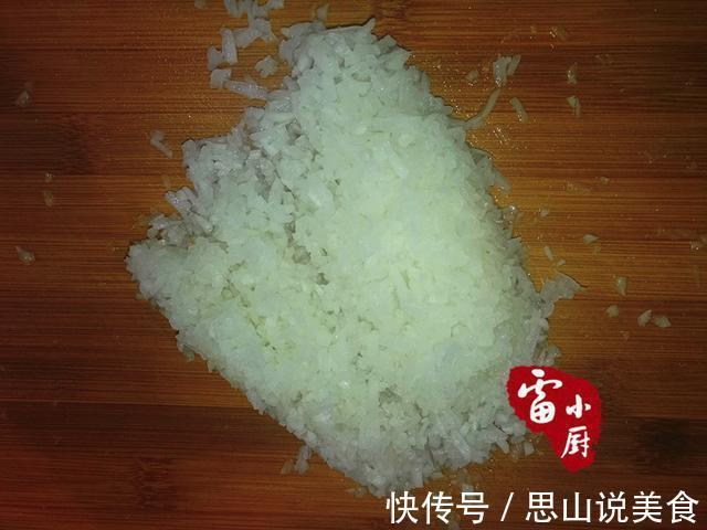 白萝卜又一新吃法，又香又好吃，孩子最爱！