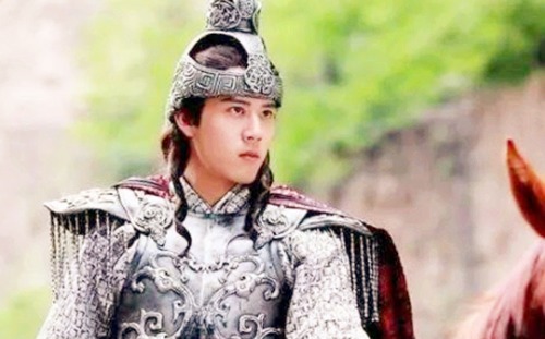 将军|皇帝攻城大败,一人逃了出来,将军:机会来了,结果大获全胜