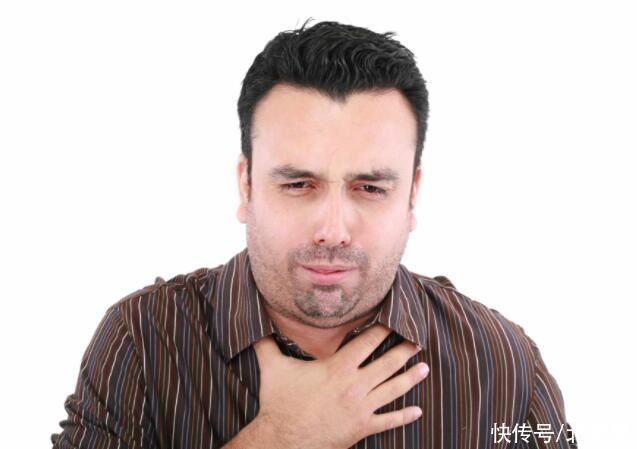 近期有以下四个症状到来,当心可能是肺部癌变之后的信号