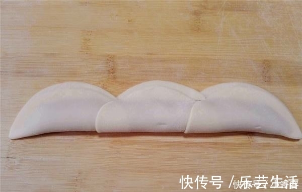 胡萝卜碎|饺子“新包法”,刚上桌儿子就抢着吃,直呼太有创意了!真香!