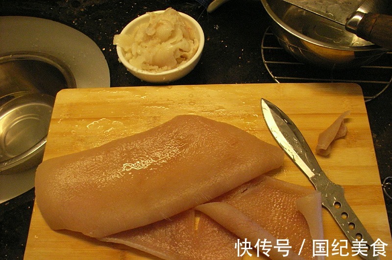 小苏打|给猪皮“去毛”别只会用镊子!教你这2招,分分钟去除,特干净