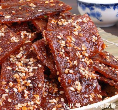 辣椒面儿|猪肉降价了，一次性多买点，教你在家晒猪肉干吃，用来下酒特别香
