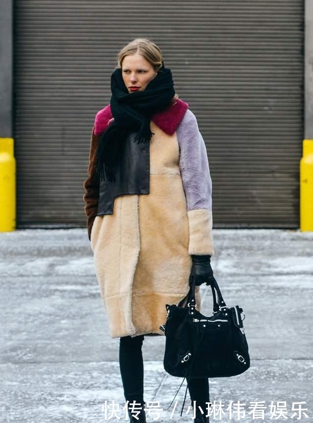 洋气|大衣+打底裤已成“过去式”,学女明星们这样穿,不仅显瘦还洋气