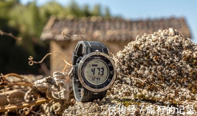 方位 跨越山川河海，一块手表就可以走天下！
