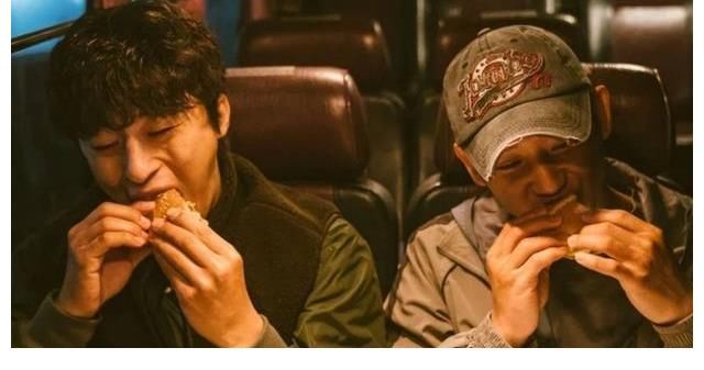 2021韩网热搜TOP10:《鱿鱼游戏》成功登顶,《海岸村》遗憾落选