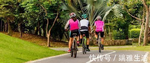 减肥期间|四种食物，看似减肥，实则“增重”，若你爱吃，难怪越来越圆润