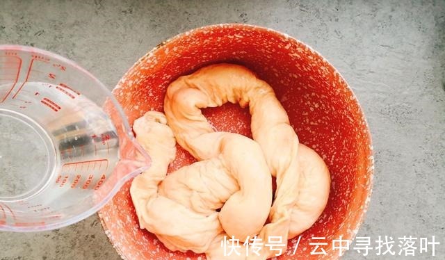 营养物质|猪大肠配上豆豉,酱汁浓郁,脆嫩可口!