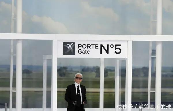 秀场|在华丽的时装背后,那些极具创意的秀场场景设计(上)