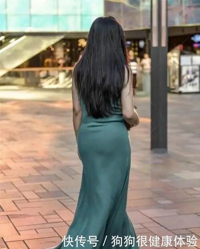 简洁的吊带裙,高雅大气的风格,展现简单优雅的造型