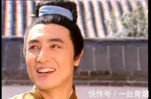 贾芸$贾芸家里穷得连十五两银子都没有,为啥还能用得起丫头?