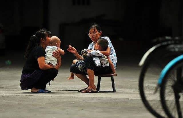 老人|新生儿在百天内,8件事需要尽力避开,都是过来人“血的教训”